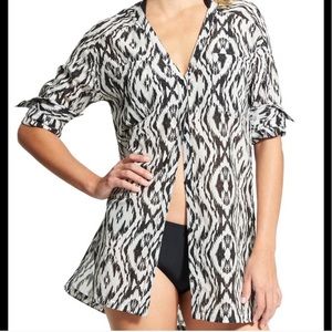 NWT Athleta printed kaftan silk top